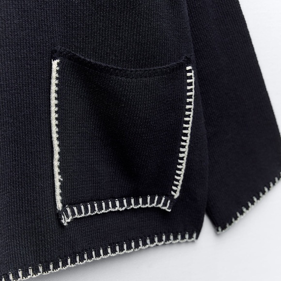 Zara Topstitched knit sweater - Picture 8 of 8